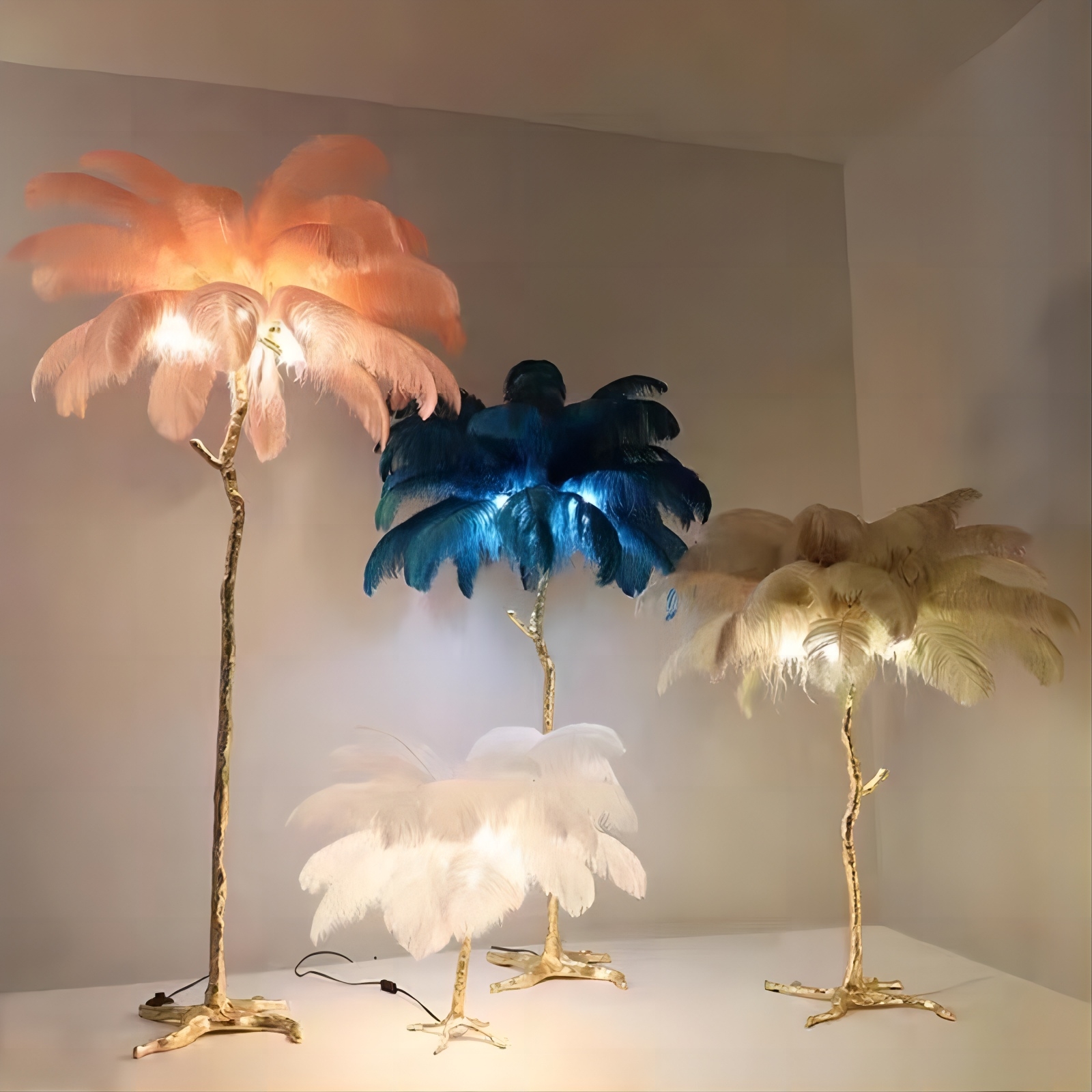 Luxury Corner Design by Sofa in Living Room Bedroom Artistic Hotel Creative Decorations Ostrich Feather Lamp Feather Floor Lamp
