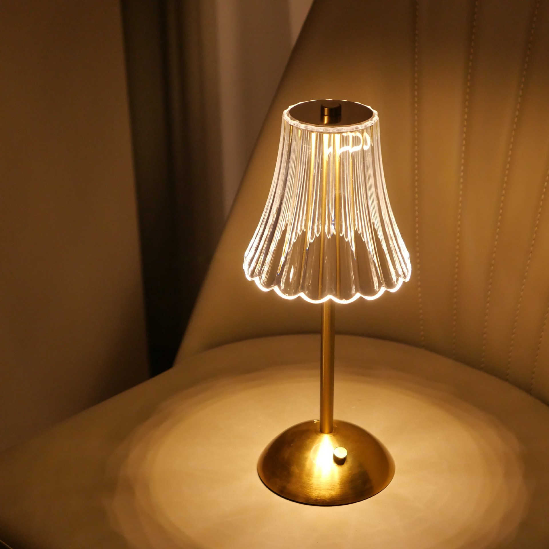 Gold Battery Small Table Light Rechargeable Dimmable Touch  Restaurant Dinner  Dining Room Table Lamp